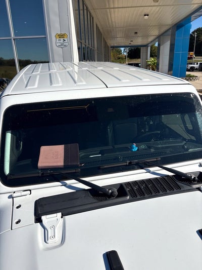2024 Jeep Wrangler Sahara