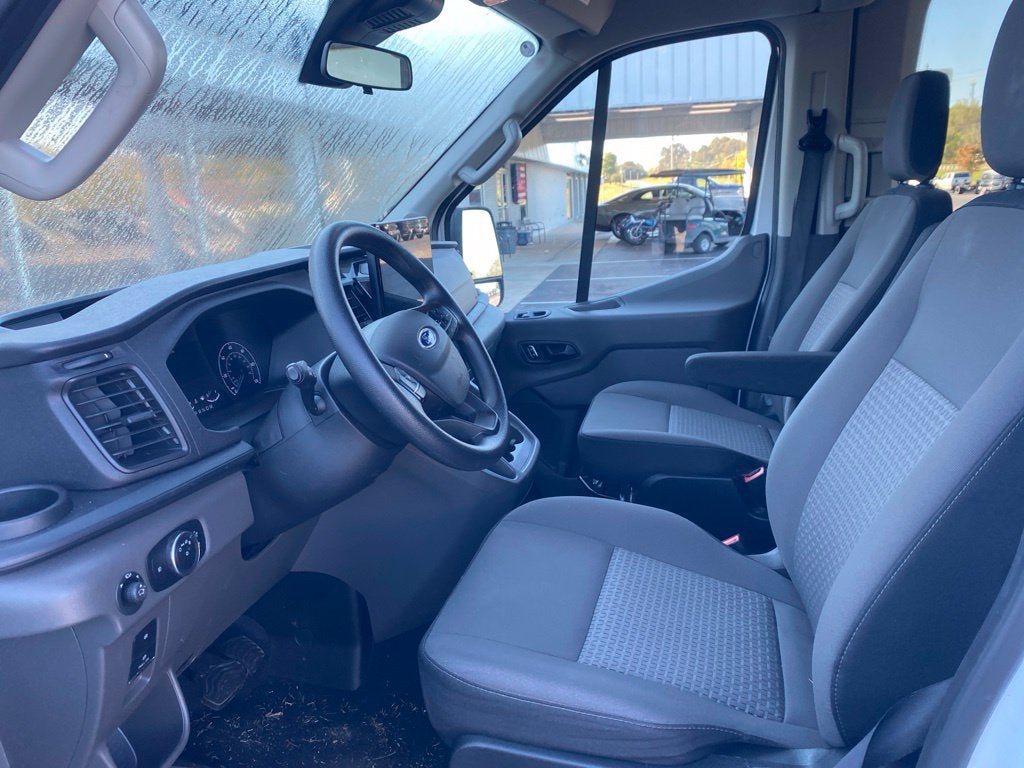 2024 Ford Transit Passenger Wagon XL