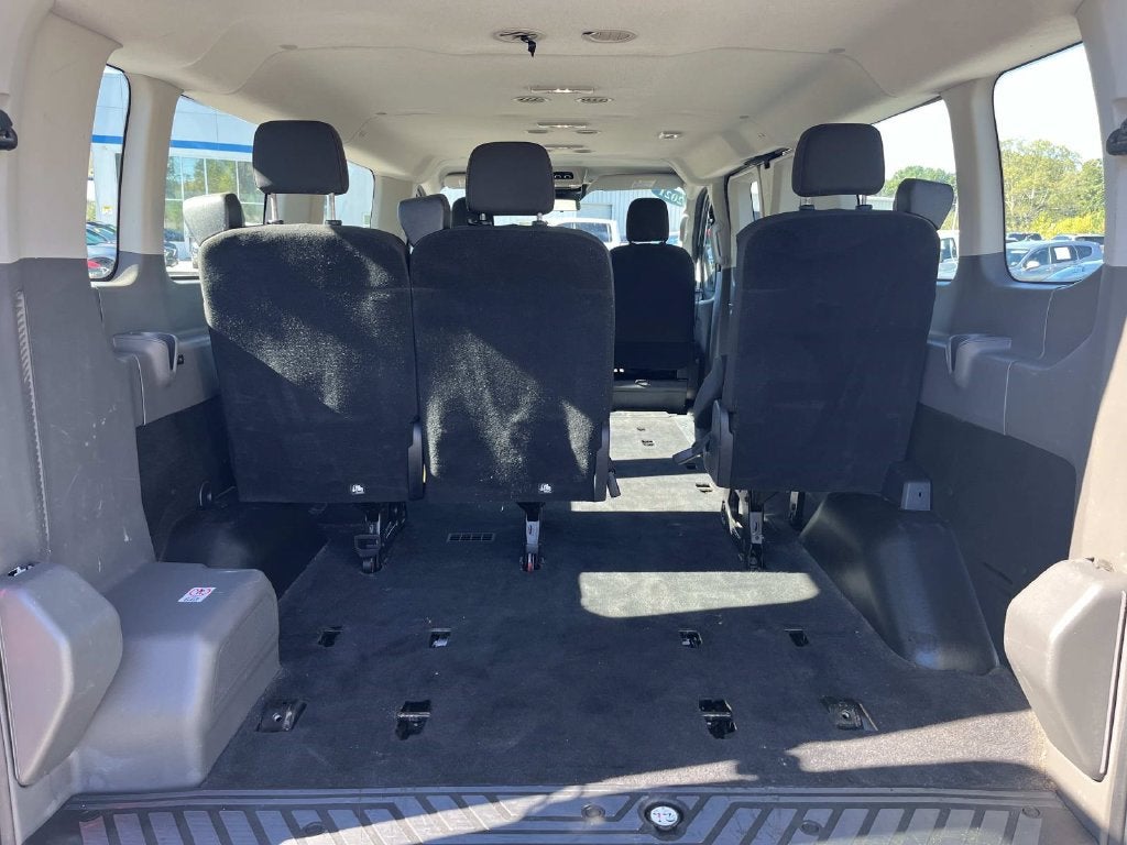 2021 Ford Transit Passenger Wagon XL