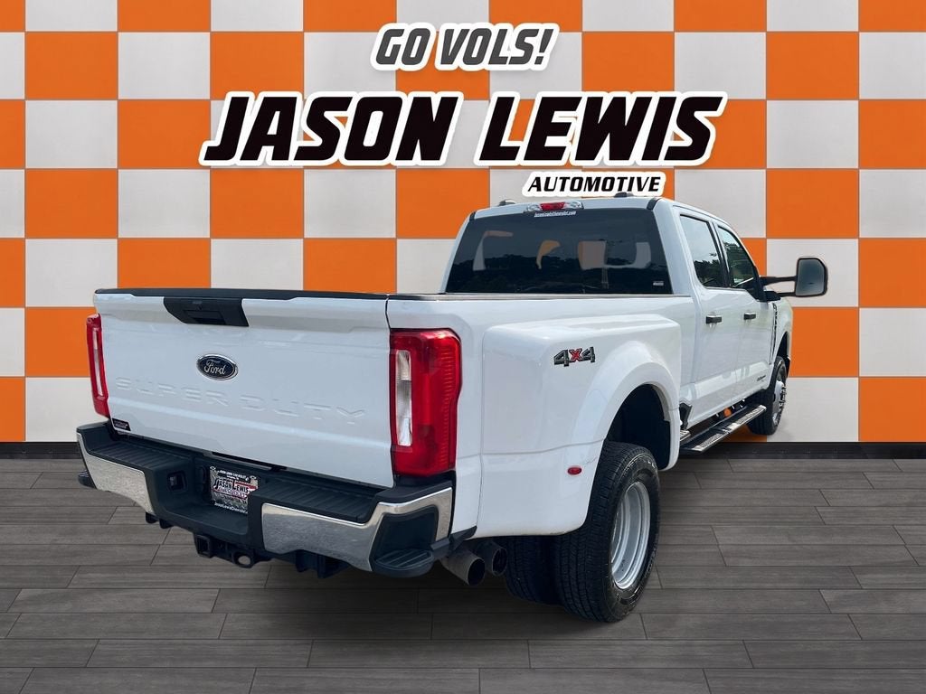 2026 Ford Super Duty F-350 DRW XL