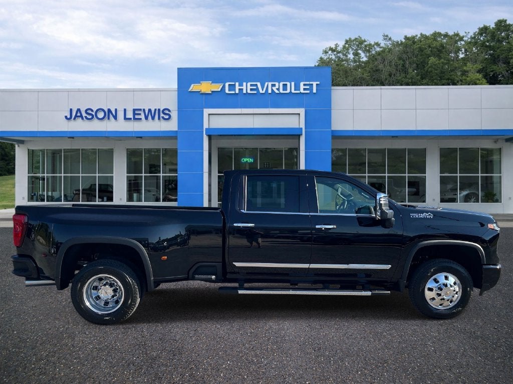 2026 Chevrolet Silverado 3500 HD High Country DRW
