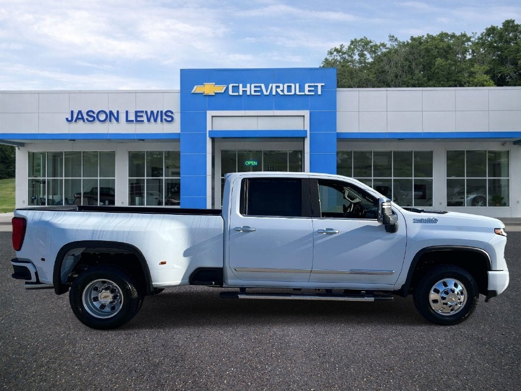 2026 Chevrolet Silverado 3500 HD High Country DRW