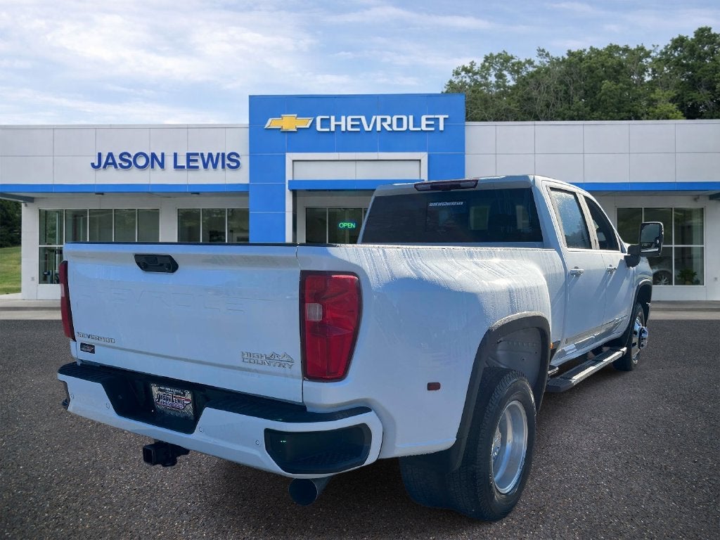 2026 Chevrolet Silverado 3500 HD High Country DRW
