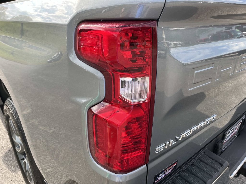 2026 Chevrolet Silverado 1500 LT - Photo 11