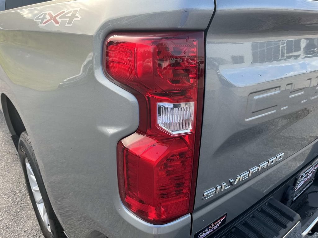 2025 Chevrolet Silverado 1500 LT