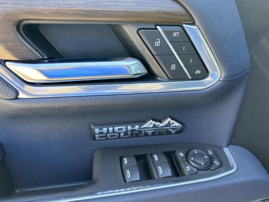 2025 Chevrolet Silverado 1500 High Country