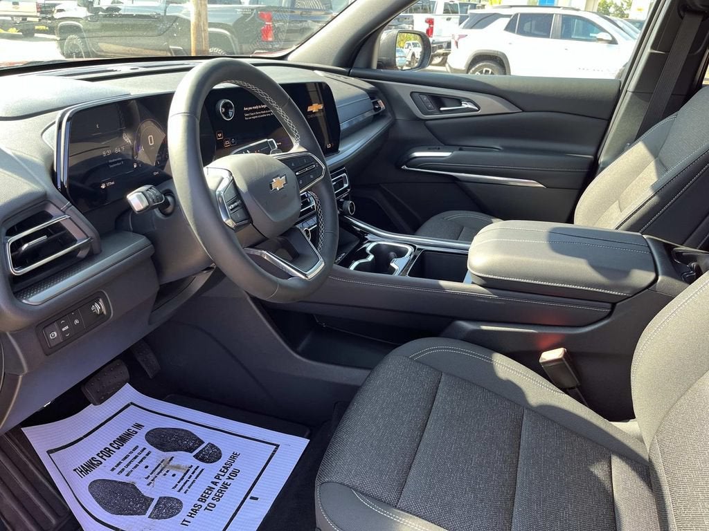 2027 Chevrolet Traverse LT