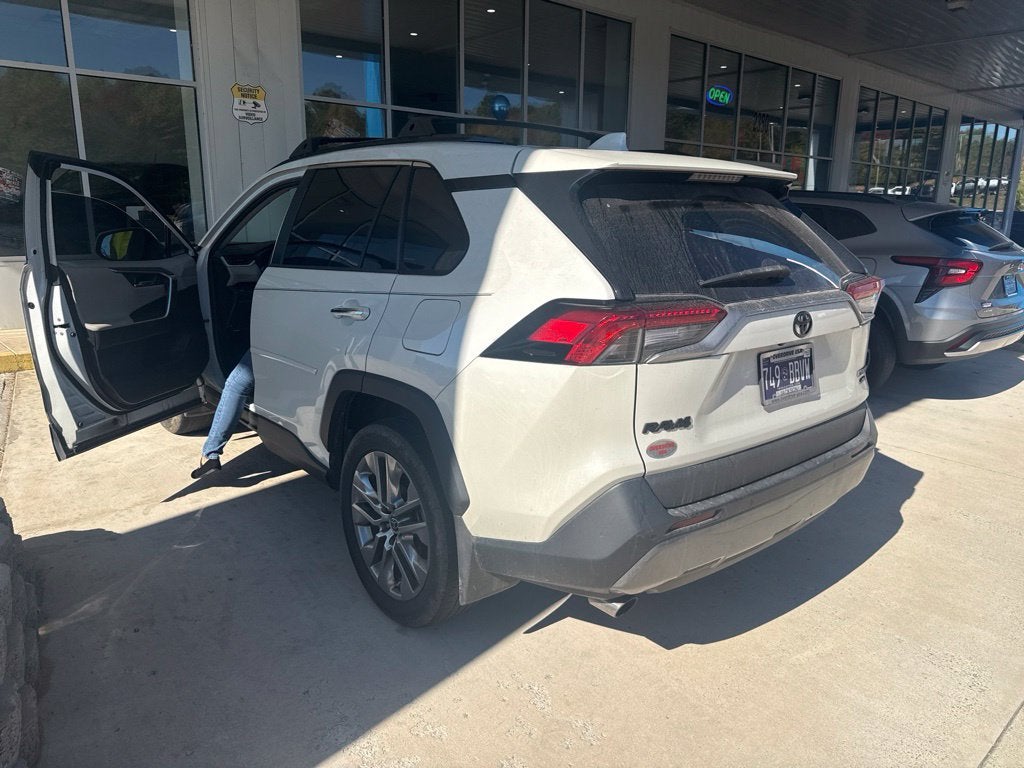 2021 Toyota RAV4 Limited