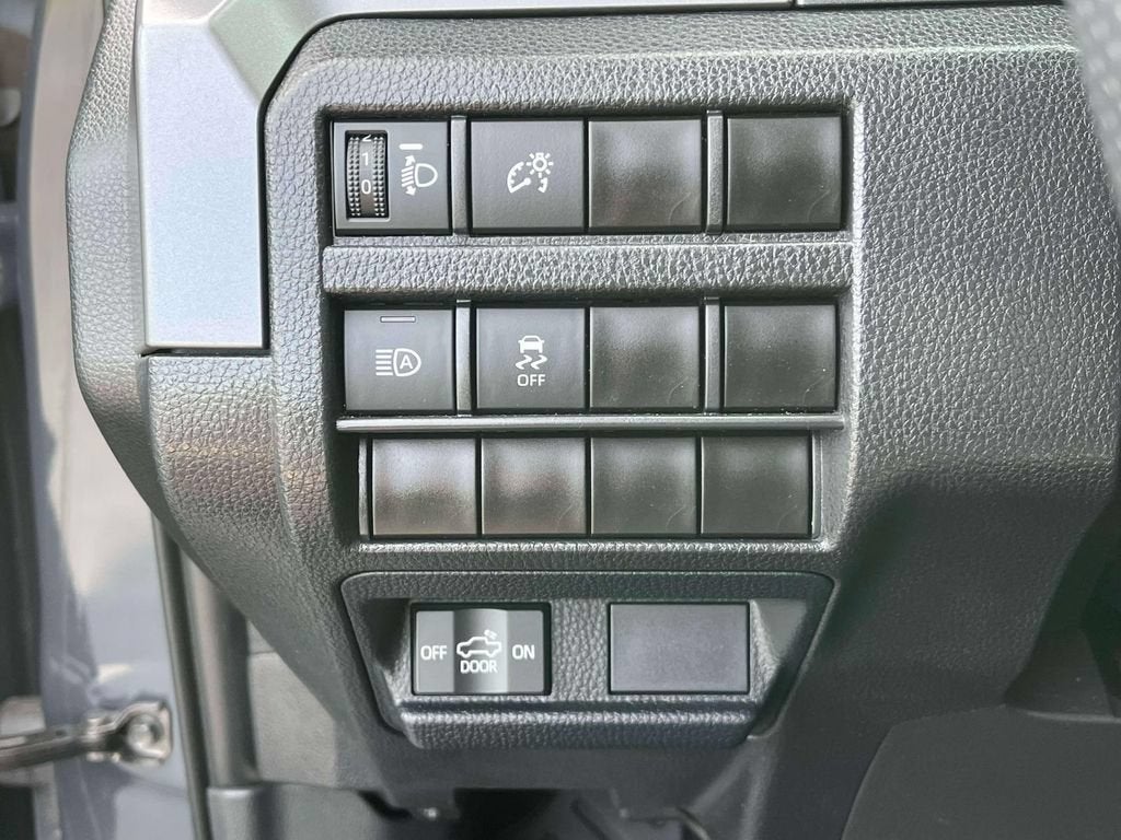 2024 Toyota Tacoma 4WD SR5