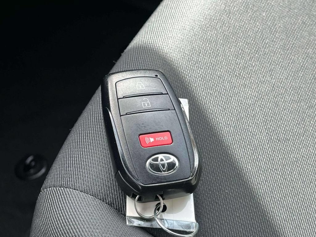 2024 Toyota Tacoma 4WD SR5
