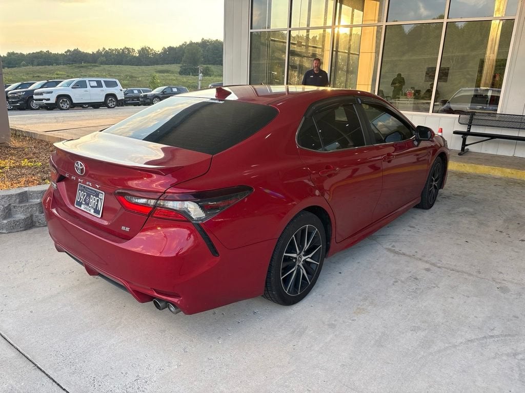 2024 Toyota Camry SE