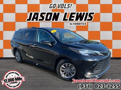 2024 Toyota Sienna XLE