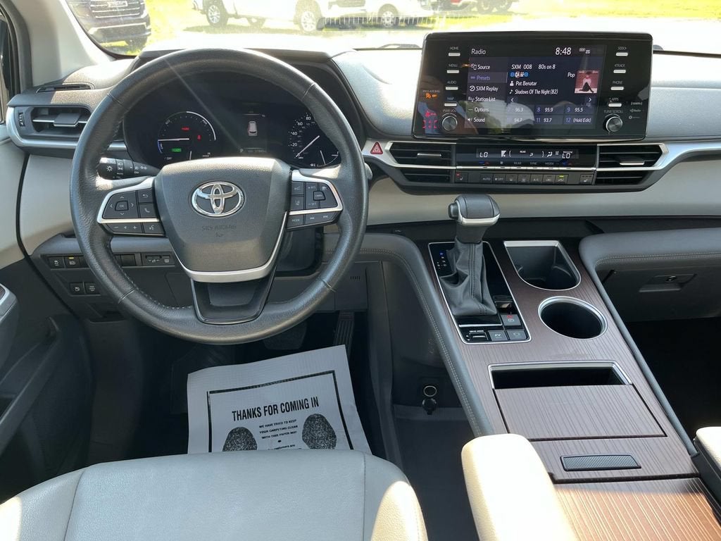 2024 Toyota Sienna XLE