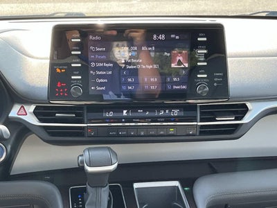 2024 Toyota Sienna XLE